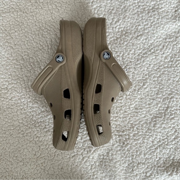 Crocs men’s classic clog sandals size 8-9 - Picture 4 of 5